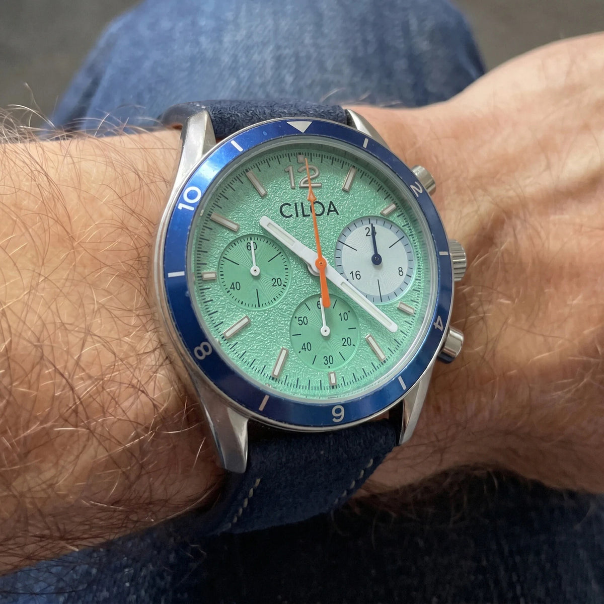 Men's Chronograph Watch – Turquoise Dial & Blue Strap