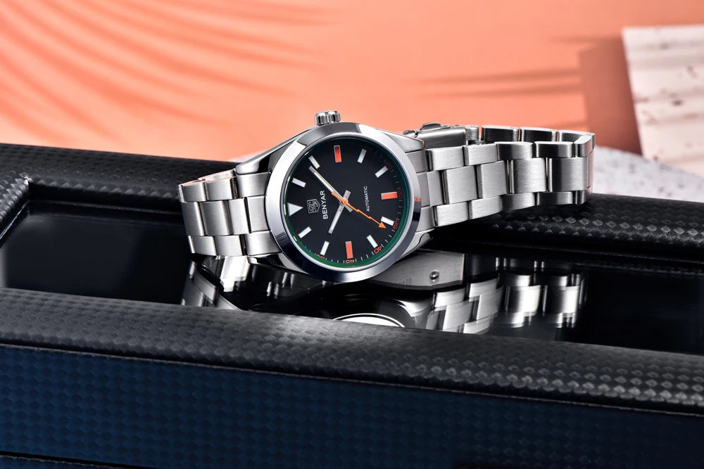 Men's Watch – Stainless Steel Bracelet & Classic Dial