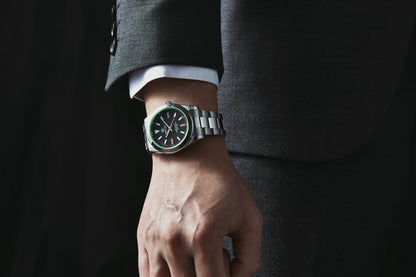 Men's Chronograph Watch – Black Dial & Metal Bracelet