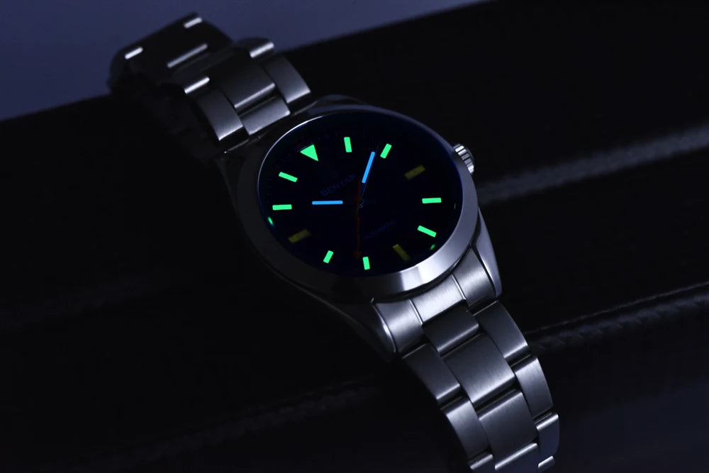 Men's Watch – Stainless Steel Bracelet & Classic Dial