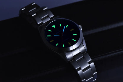 Men's Watch – Stainless Steel Bracelet & Classic Dial